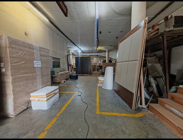 1,850M² WAREHOUSE FOR SALE IN BOOYSENS RESERVE